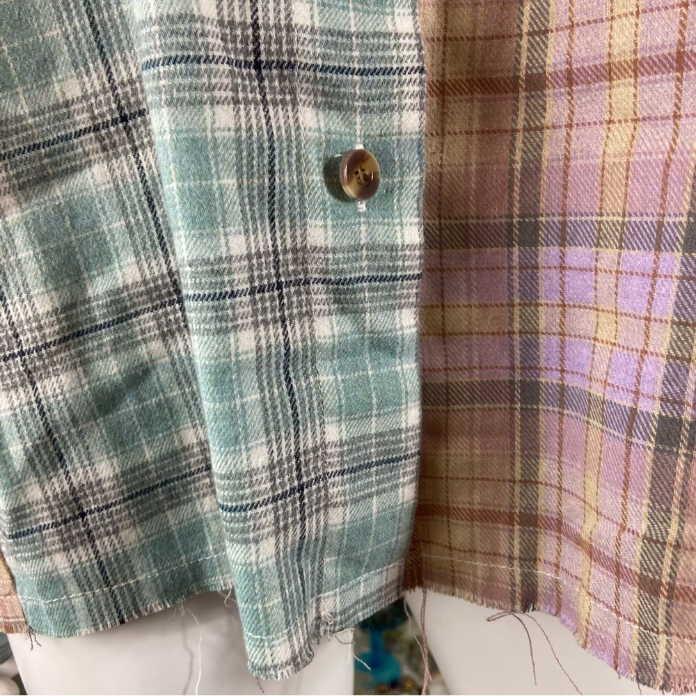 Colorful Patchwork Colorful Flannel Plaid Shirt Raw Hem Cropped Volup 2X - Picture 6 of 11